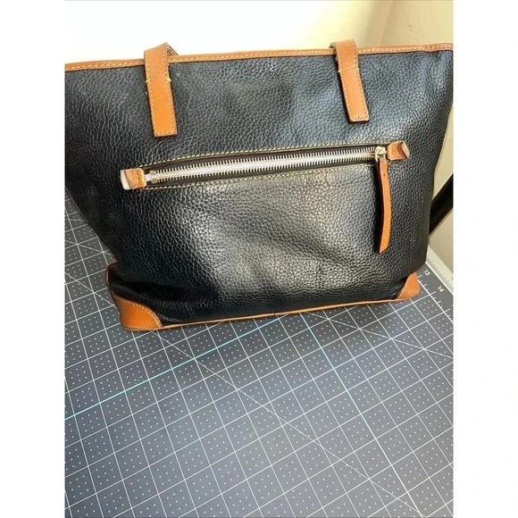 Dooney & Bourke Black and Tan Crossbody Bag - Picture 2 of 11